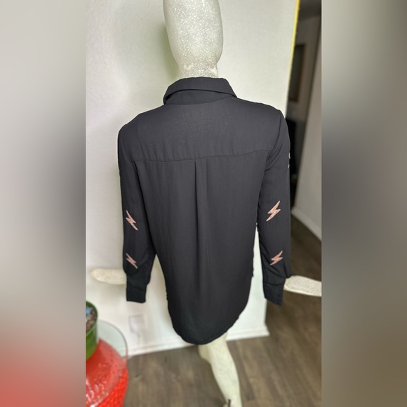 Do+Be Women’s Black Sheer Sequin Lightening Button Down Long Sleeve Top. Size S - Picture 6 of 12